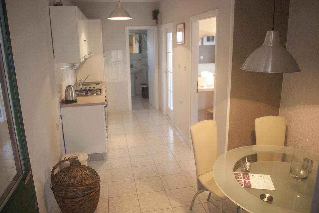 Apartments Vongula Trogir Eksteriør billede