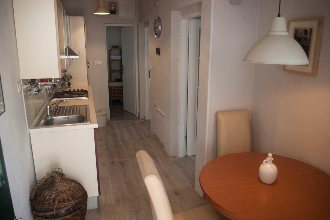 Apartments Vongula Trogir Eksteriør billede